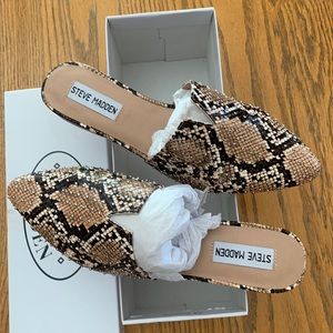 Steve Madden… Beaded snake skin mules